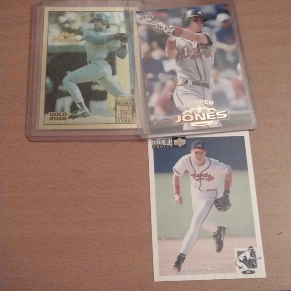 Chipper Jones BB Rookie cards